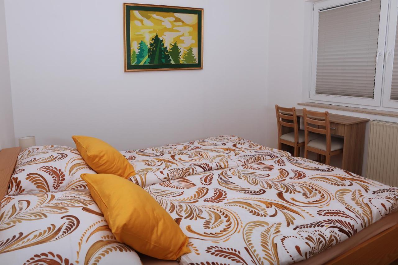 Apartma Dolinar Gorenja Vas  Εξωτερικό φωτογραφία