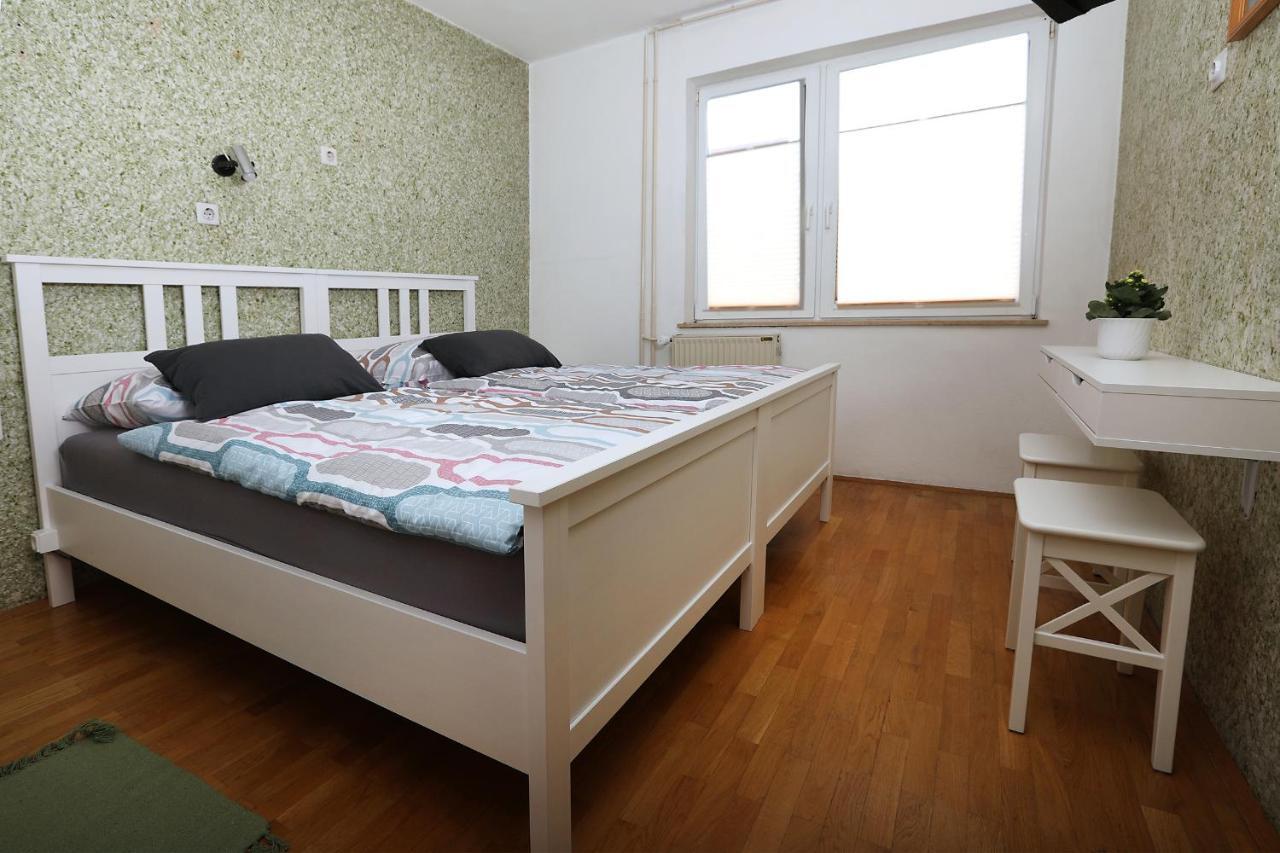 Apartma Dolinar Gorenja Vas  Εξωτερικό φωτογραφία